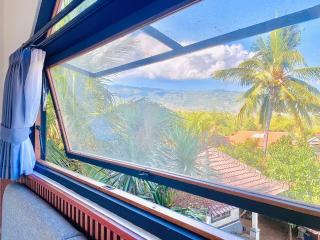 Villa Isabel, Stylish Tropical Escape in Lovina - 2