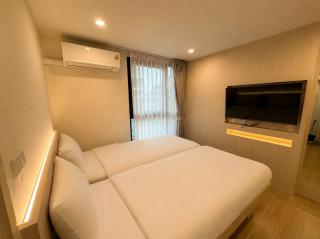 Sun and Moon Hotel - Bed and Bistro - 7