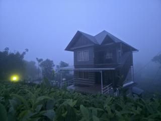 Maverick Holidays Vagamon VILLA 1 - 6