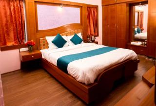 Ruva's - 3BHK Valley View Private Villa - 8