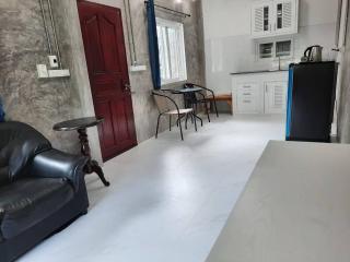Pottery Street House - 5