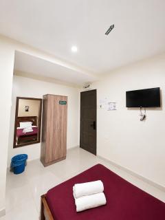 Dramayu Hotel - 2