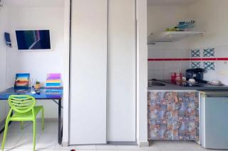 Appartement vue mer Schœlcher 20 m², clim - 2