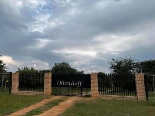 Olienhoff Guesthouse and Rest Camp - 9