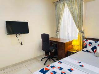 Fully Furnished Two Bedroom house in the Heart of Accra North Legon - 7