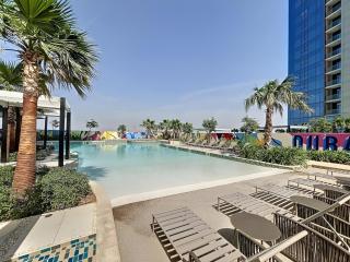 Vacationer Holiday Homes I Calm 1 Bed l Free Parking, Wi-Fi & Pool Access l Business Bay - 9