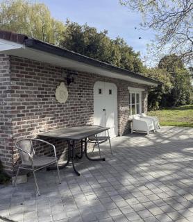 Aquavilla Bed & Breakfast - 9
