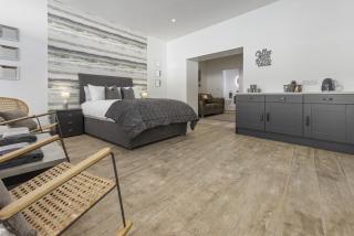 Stayover Suites - 0