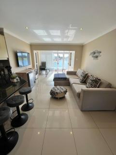 Amazing apartment with Canals in Marina Martinique - 5