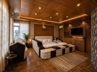 Townhouse Railway Road Srinagar Formerly Holiday Homes - 0