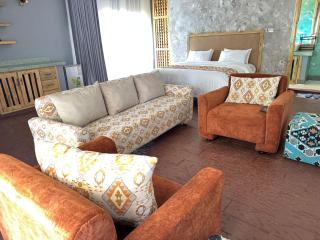 kebulan lodges - 1