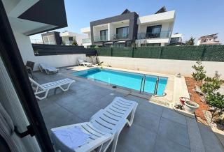 Twinsalamis Family Villa - 0