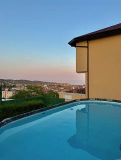 Large Luxury Holiday Apartment with Sea Views, Pool, Gym & Free Parking - Varna - 7