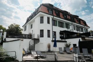 Strandhotel Berg by ALPAMI - 6