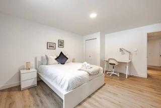 Chalet Le Pin with Private Spa & Billiards, Carling Lake - 1