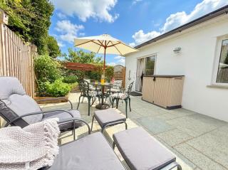 Dog friendly peaceful Dorset escape for 2 - 7
