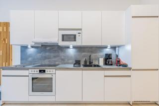 Sleeps 10 4BR AC Walk to Naschmarkt - 6