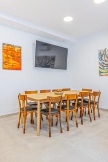 Sleeps 10 4BR AC Walk to Naschmarkt - 5