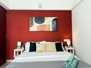 TVM Tree Haus 2 Luxurious AC 2BHK Stunning View - 5