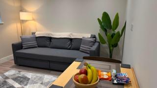 Brand New Modern Luxury Apartments In Quiet Location - 8