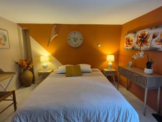 Chez Rebecca - Chambre d'Hôtes - 0