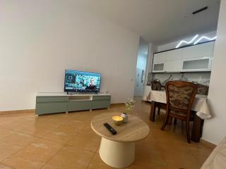 Tirana Transit Apartment - 6