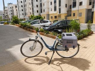 Spacious 2BR Apartment with Moroccan Salon near Aquaparc Tamaris Casablanca - 4