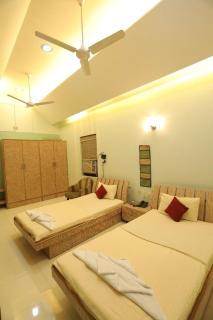 Hotel Shrimad Residendy - 8