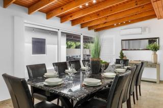 Sotto del Sol 7BR Pool Villa Near Palm Beach & Ritz by Bocobay - 5
