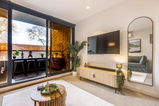 Collingwood Apartment Pool Nintendo Sleeps 6 Free Parking - 5