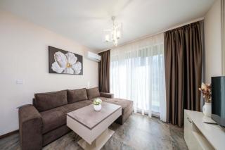 Bright Modern Apartment with Free Parking by Flаt Mаnаgеr - 0