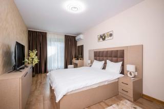 Bright Modern Apartment with Free Parking by Flаt Mаnаgеr - 1