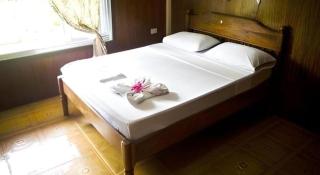 Woodland Beach Resort - 9