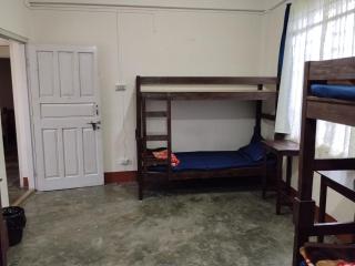 ArJe's Boys Hostel and Dormitory - 1