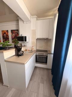 Studio 304 B1 ALMAR LUXURY RESIDENCE-Renting Apartments & Free Pool - 7