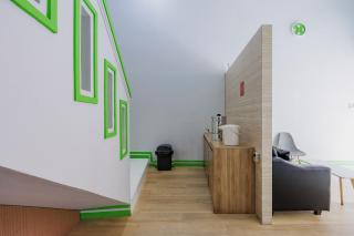 Green Apple Residence near Sarinah Mitra RedDoorz - 2