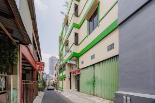 Green Apple Residence near Sarinah Mitra RedDoorz - 7