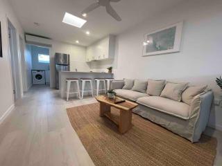 Killara Apt 3 - Noosa Heads Holiday Apartment - 1