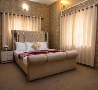 Stayin Guest House F10 Islamabad - 0
