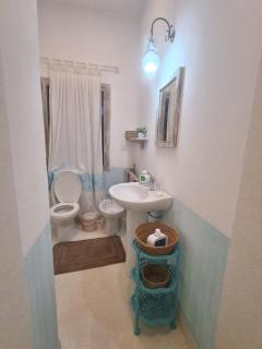 Beachfront Palm Haven ,Kaya 2 BR pools , balcony&beach access - 1