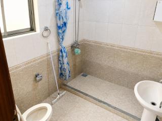 Peaceful 10 Marla Retreat I Bahria Town Ph-4 Rwp - 4
