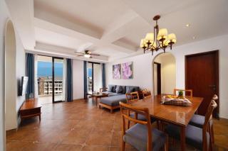 Aloha Oceanfront Suite Resort - 5