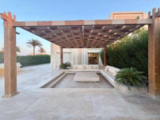 Chic 3BDR Townhouse Lagoon & Pool View, Shedwan - 8