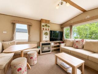 Modern dog-friendly caravan at Bowland Fell in Yorkshire ref 93002PG - 4