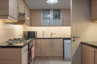 Lovely 2 Bed Home in Clemenceau - 6