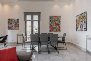 3 Bed Deluxe Apartment in Gemmayzeh - 1