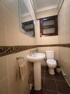 Spacious 3BR Near Airport & Citystars - 5