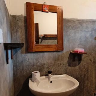 Hinni's Place - 2