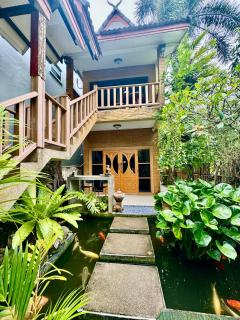 Golf House - 9