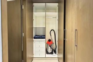 Al Raha 2BR Haven - Elegant Luxury Escape - 9